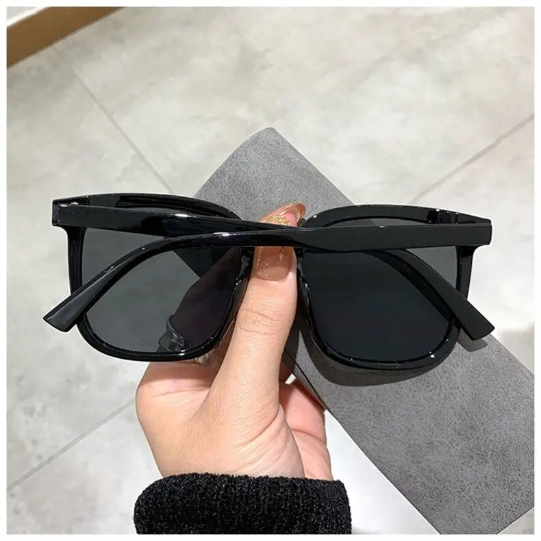 The Square Sunglasses Women Designer Luxury Cat Eye Sun Glasses Female Classic Vintage Eyewear UV400 Outdoor Holiday Glasse