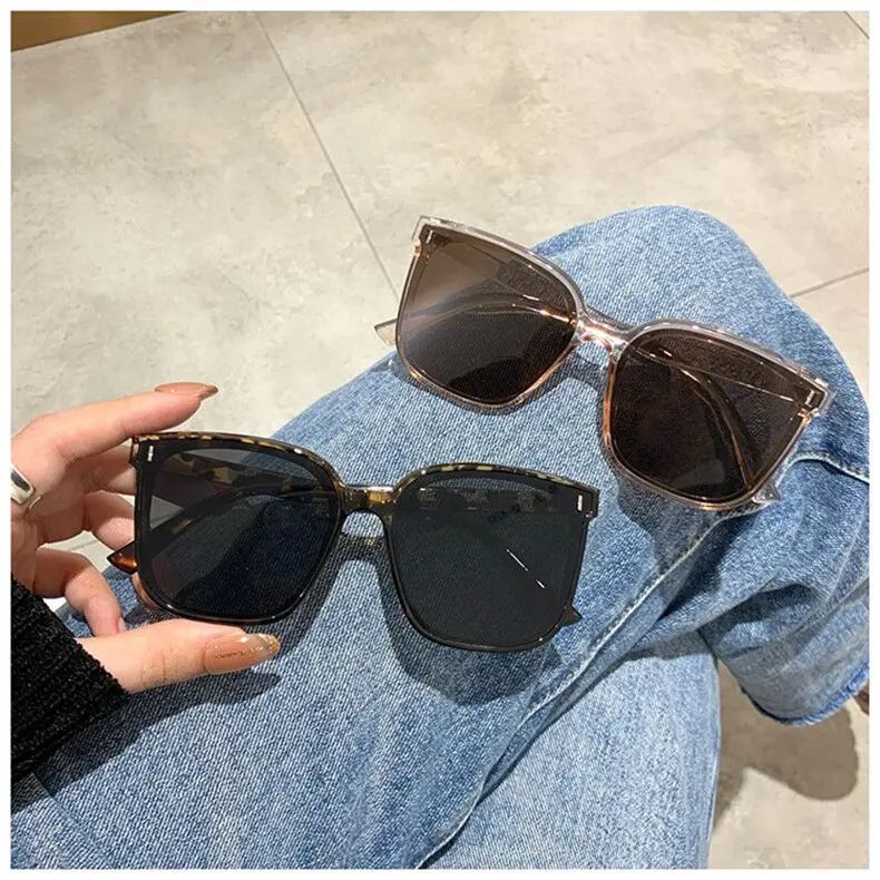 The Square Sunglasses Women Designer Luxury Cat Eye Sun Glasses Female Classic Vintage Eyewear UV400 Outdoor Holiday Glasse