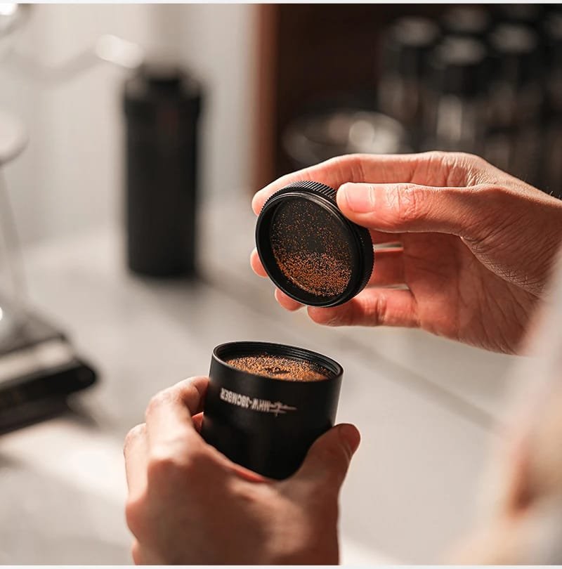 R3 Manual Coffee Grinder: Precision Grinding for Espresso