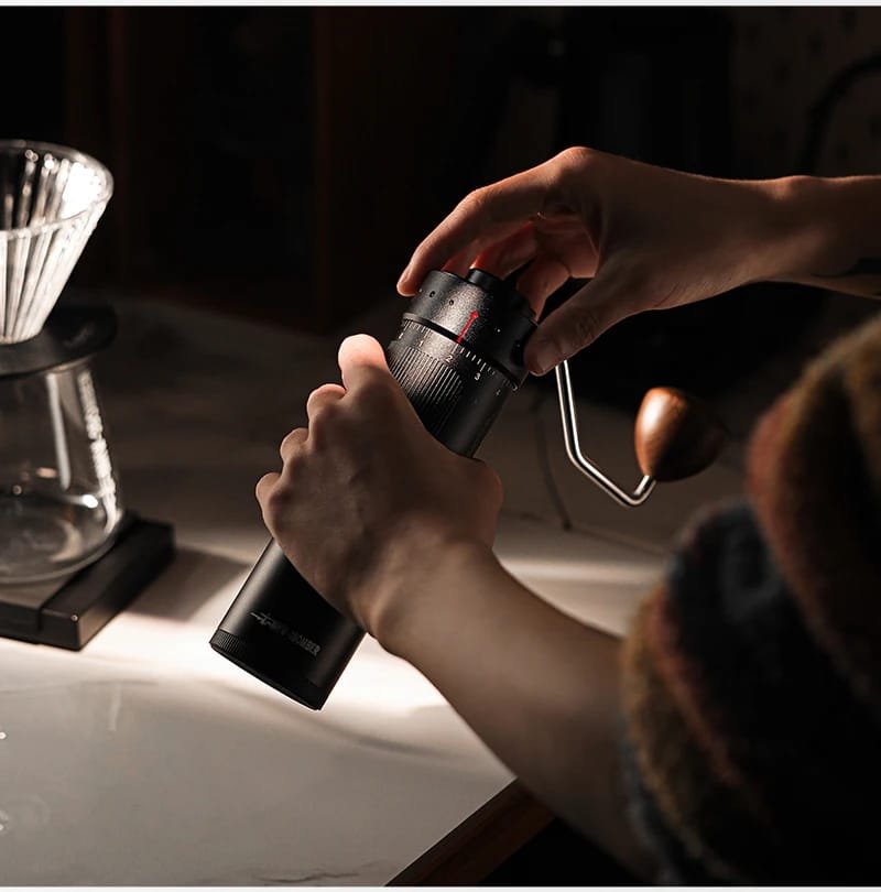 R3 Manual Coffee Grinder: Precision Grinding for Espresso