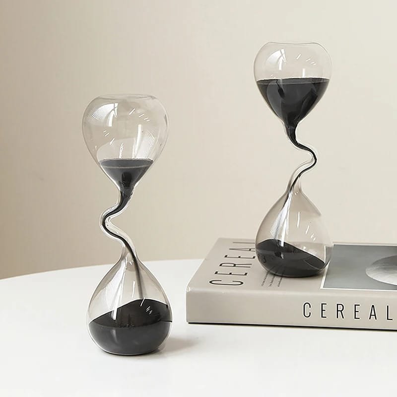 Curved Hourglass: A Timeless Decorative Piece