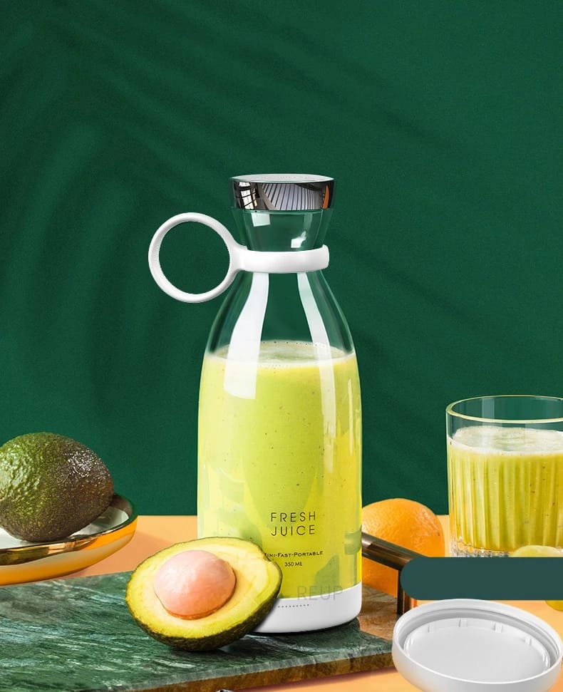 Portable Juicer Bottle: Fresh Juice on the Go
