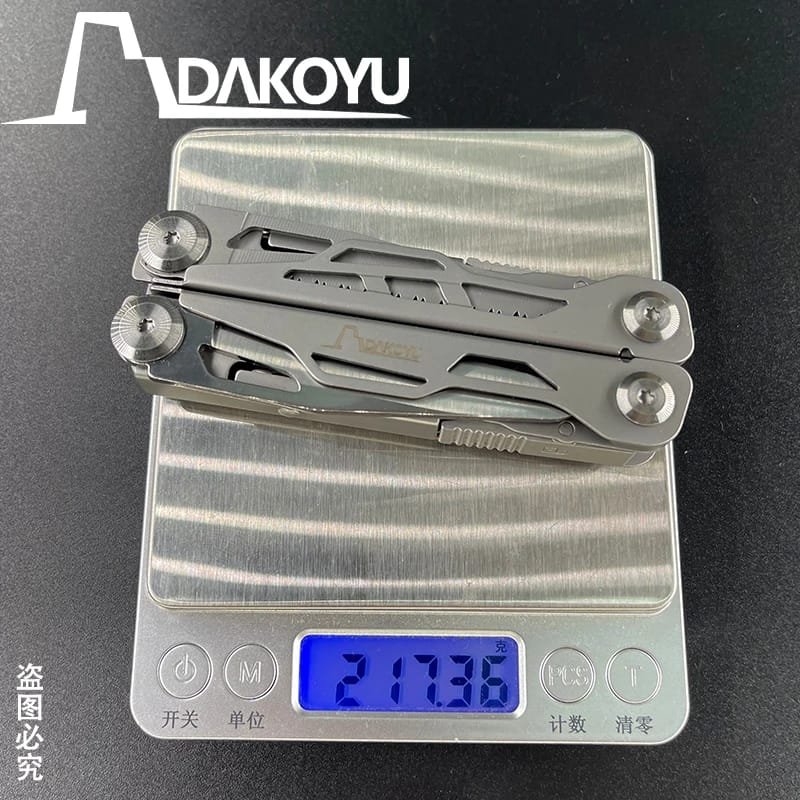 DAKOYU Folding Multitool Pliers: A Versatile Tool for Any Adventure